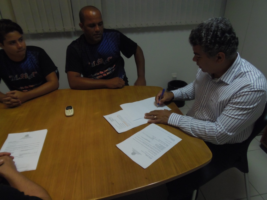 Superintendente da SMTT reúne-se com Movimento de Fiscalização dos Bairros de Aracaju - SMTT Aracaju